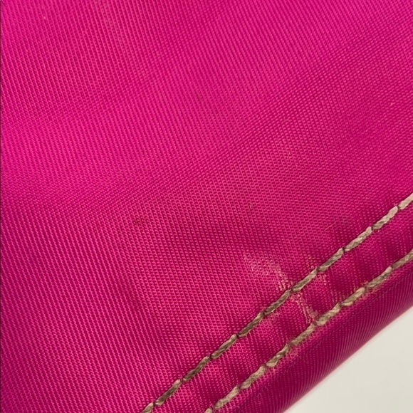 NINE WEST CROSSBODY HOT PINK - Picture 14 of 16
